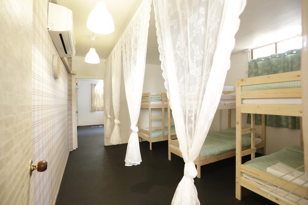 Tiger Lily Hostel Bangkok Værelse billede