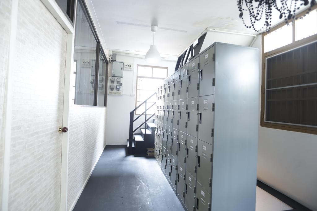 Tiger Lily Hostel Bangkok Værelse billede